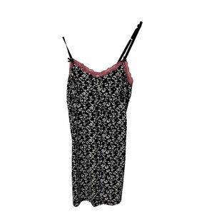 Women’s black and white camisole with straps size small